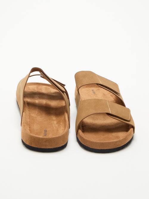 Mules de antelina con tiras de velcro - Kiabi Mules de antelina con tiras de velcro - Kiabi