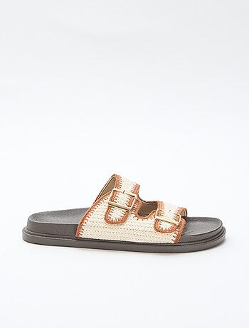 Mules de doble tira con detalle de ganchillo