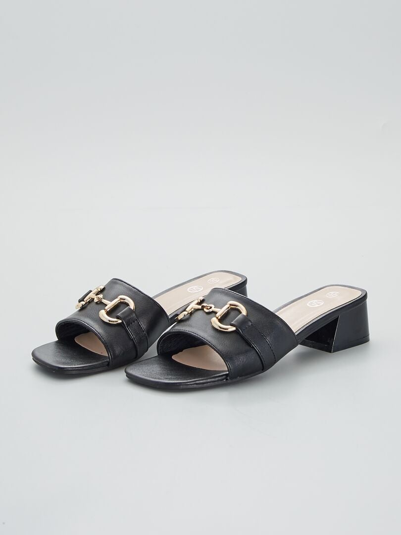 Zapatos De Tacon Guess Aindrea Tacón Mules Mujer Doradas Y Mules