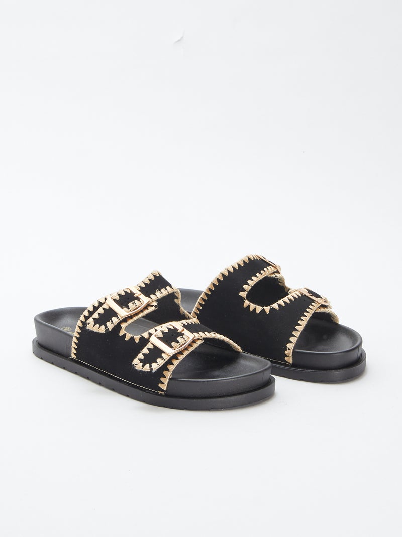 Mules en dos materiales con pespuntes dorados NEGRO - Kiabi