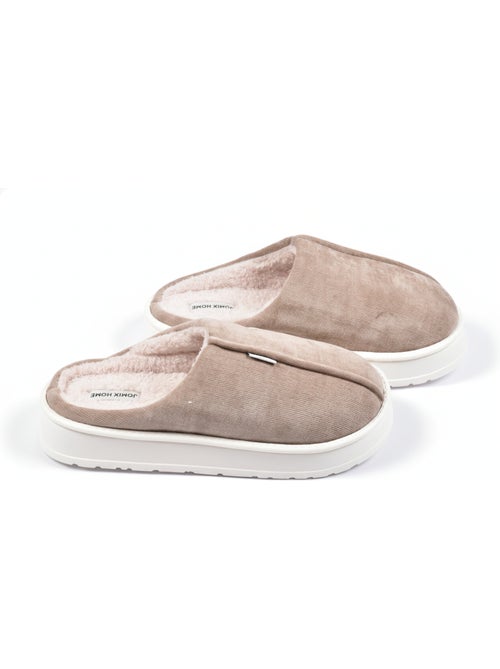 Mules hombre terciopelo acanalado MU10121 - Kiabi Mules hombre terciopelo acanalado MU10121 - Kiabi