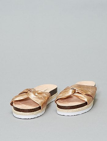 Mules metalizadas con lazo - Kiabi
