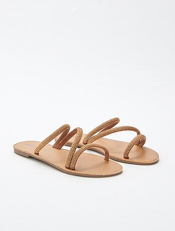 Mules planas con strass