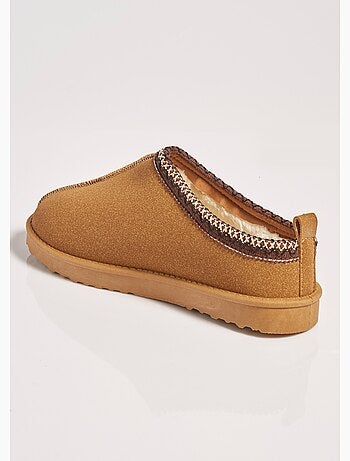 Mules planas de ante con detalles étnicos - AFIBEL