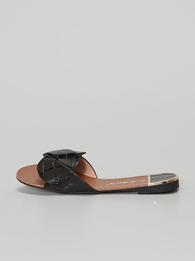 Mules trenzadas de charol negro - Kiabi
