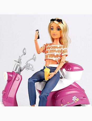 Muñeca con scooter y accesorios isabella