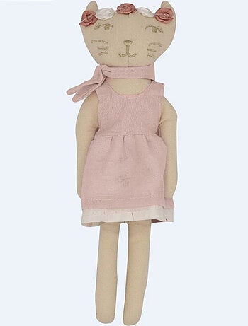 Muñeca de tela