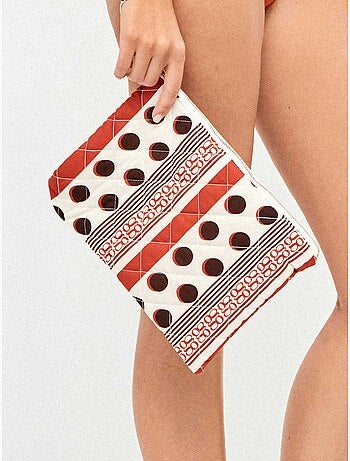 Neceser acolchado con cremallera y asa estampado lunares
