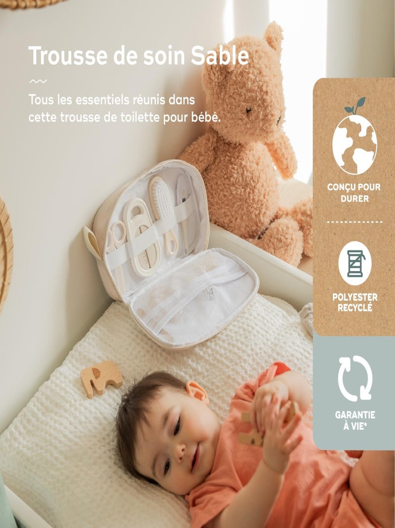 Neceser de cuidados para bebé compacto con 9 accesorios, color Arena 'Babymoov' Beige - Kiabi