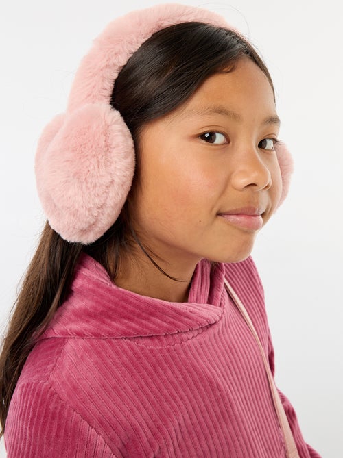 Orejas bien abrigadas con estas orejeras de imitación de piel - Kiabi