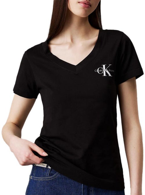 Pack 2 Camisetas Calvin Klein Jeans Mujer - Kiabi Pack 2 Camisetas Calvin Klein Jeans Mujer - Kiabi