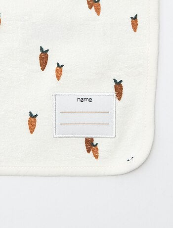 El lote de 2 baberos con cuello elástico