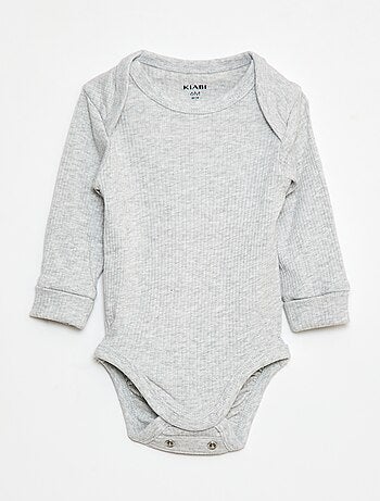 Pack de 3 bodies evolutivos de cuello americano y manga larga