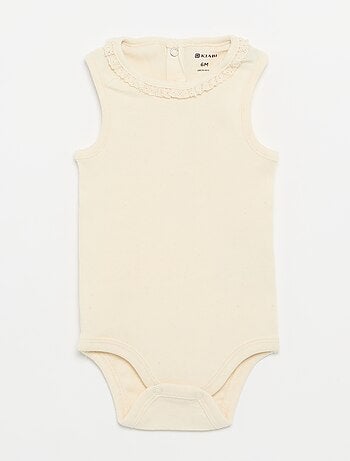 Pack de 3 bodis con cuello redondo y bordados