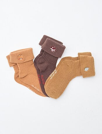 Pack de 3 calcetines con detalle bordado