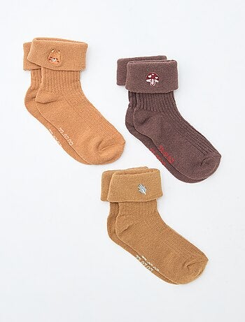 Pack de 3 calcetines con detalle bordado