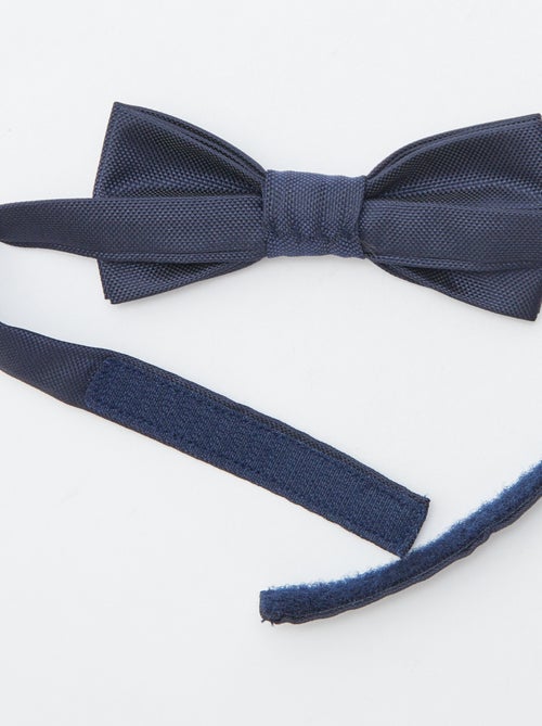 Pajarita lisa con velcro - Kiabi