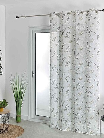 Pantalla de estopilla floreada