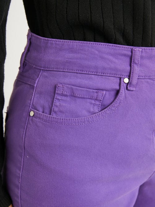 Pantalón 5 bolsillos recto de algodón elástico - Afibel - Kiabi Pantalón 5 bolsillos recto de algodón elástico - Afibel - Kiabi