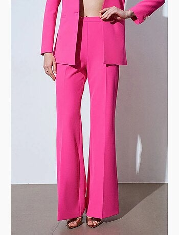 Pantalón acampanado de tiro alto dilvin