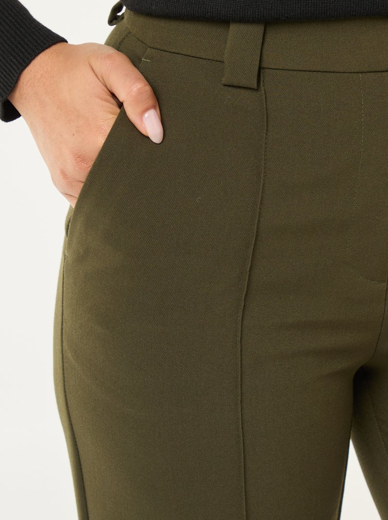 Pantalón acampanado liso Kaki - Kiabi