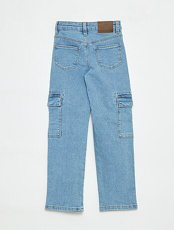 Pantalón ajustado con bolsillos con solapa - corte + cómodo