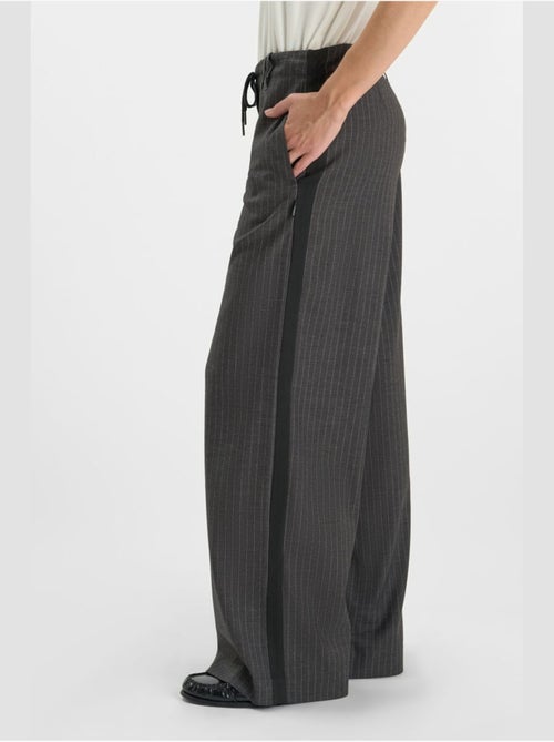 Pantalón amplio y holgado LILOU - Kiabi Pantalón amplio y holgado LILOU - Kiabi