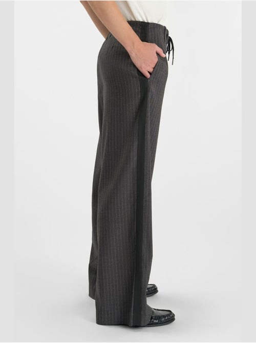 Pantalón amplio y holgado LILOU - Kiabi Pantalón amplio y holgado LILOU - Kiabi