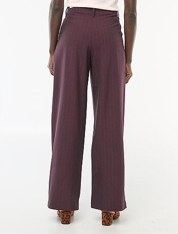 Pantalón ancho a rayas