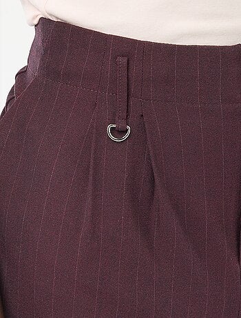 Pantalón ancho a rayas