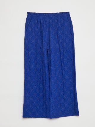 Pantalón ancho calado