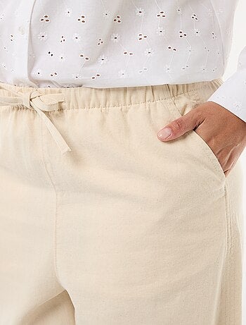 Pantalón ancho con 2 bolsillos
