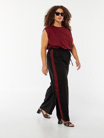 Pantalón ancho con bandas en contraste