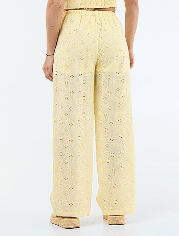 Pantalón ancho con bordado inglés en algodón liso
