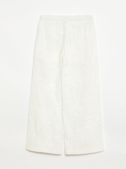 Pantalón ancho con bordados - Kiabi