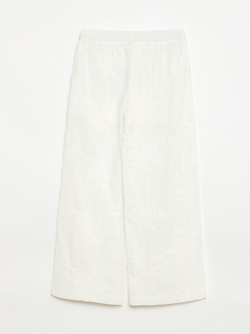 Pantalón ancho con bordados Blanco - Kiabi