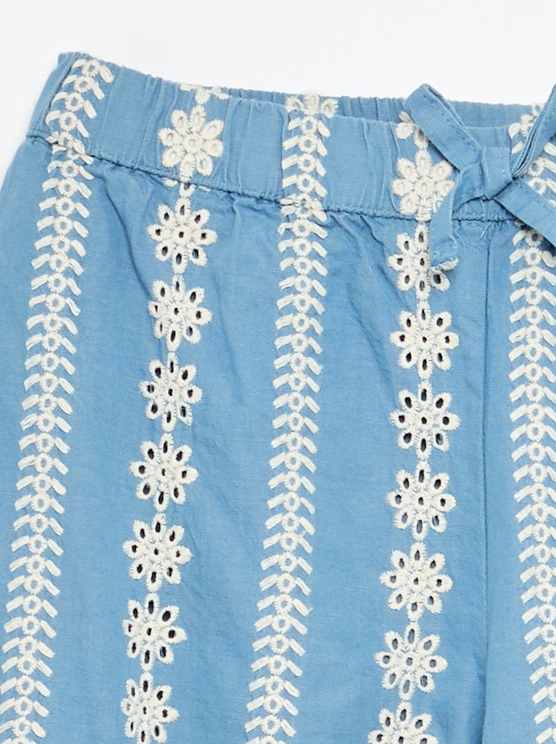 Pantalón ancho con bordados ingleses Azul - Kiabi
