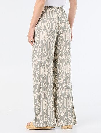 Pantalón ancho con cintura elástica