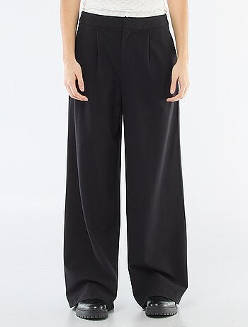 Pantalón ancho con cintura tipo bóxer