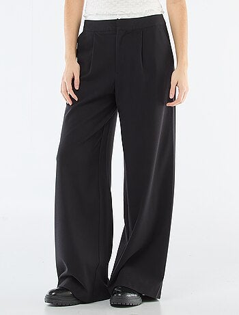 Pantalón ancho con cintura tipo bóxer