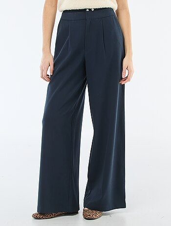 Pantalón ancho con cintura tipo bóxer