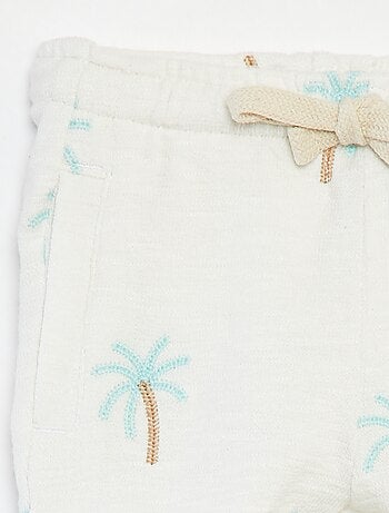 Pantalón ancho con estampado
