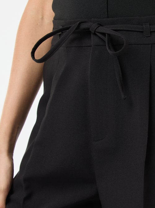 Pantalón ancho con lazo en la cintura - Kiabi