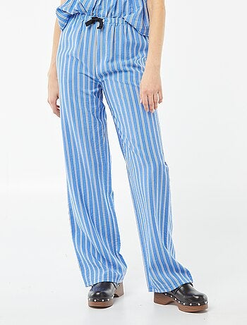Pantalón ancho con motivo de rayas