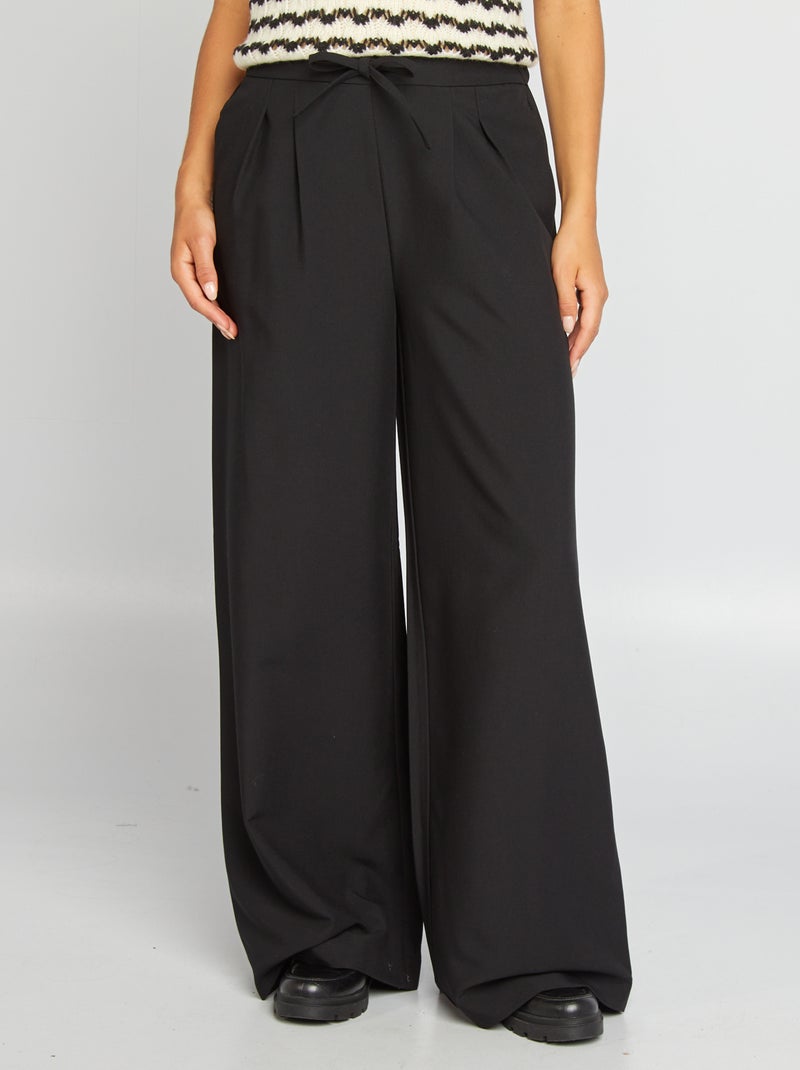 Pantalón ancho con pinzas negro - Kiabi