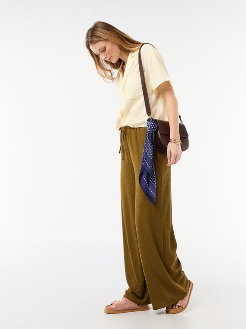 Pantalón ancho crepé con 2 bolsillos - Kiabi