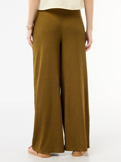 Pantalón ancho crepé con 2 bolsillos - Kiabi