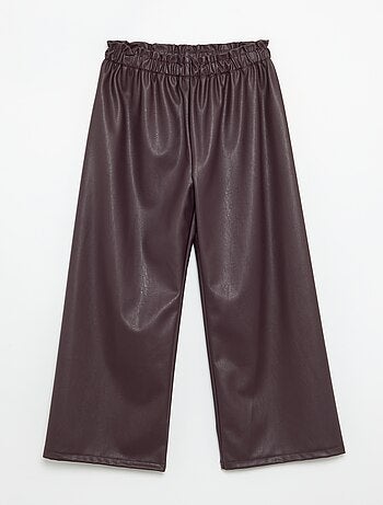 Pantalón ancho de efecto piel