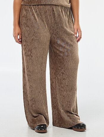 Pantalón ancho de pana lisa