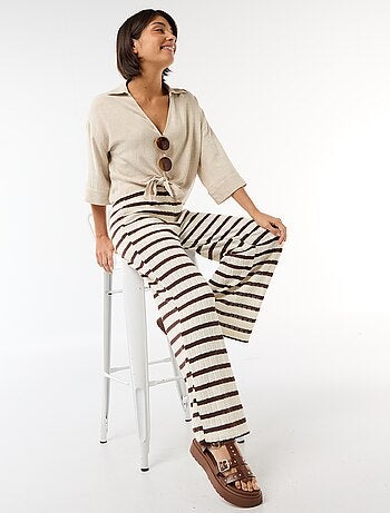 Pantalón ancho de punto calado